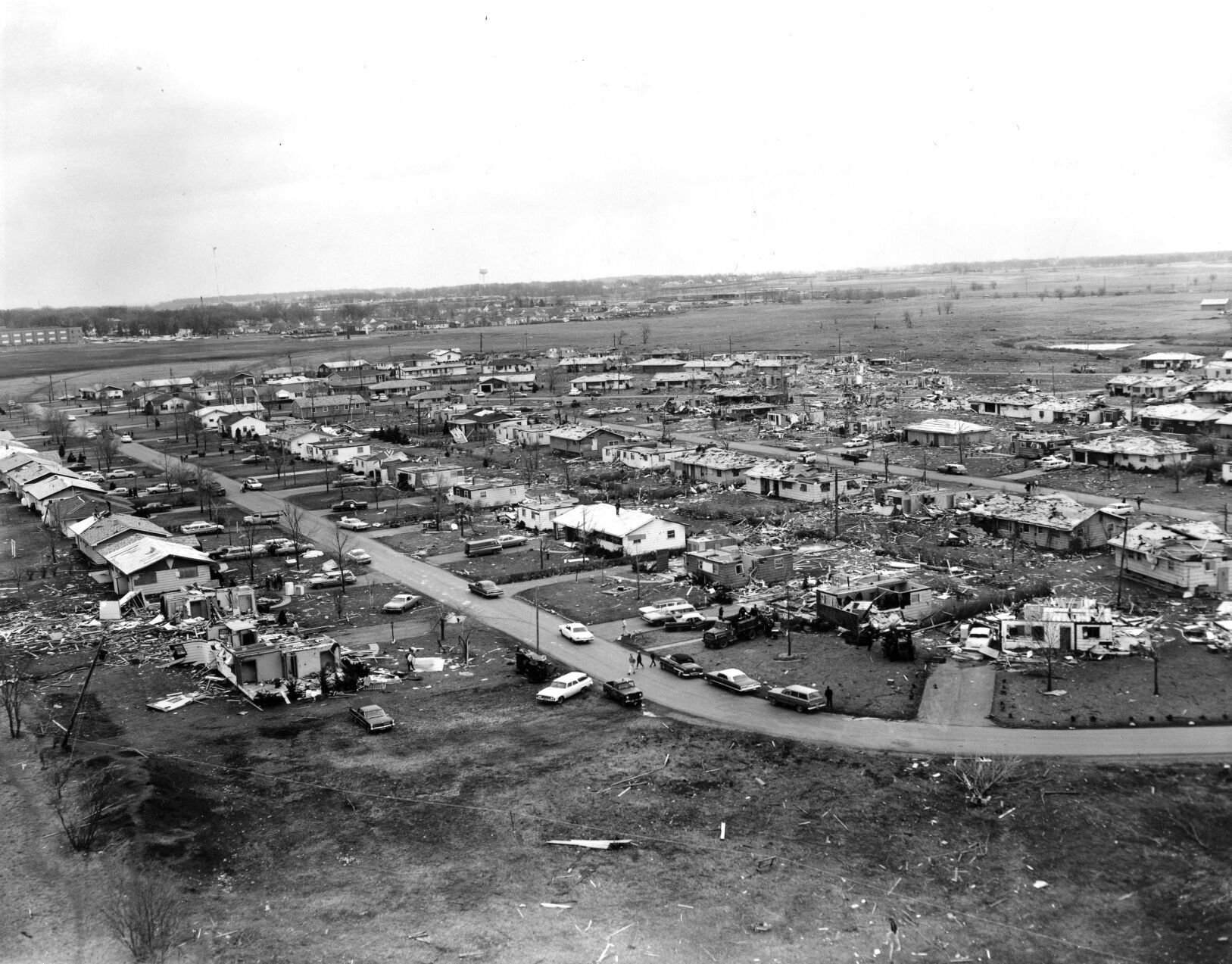 1965: Tornadoes